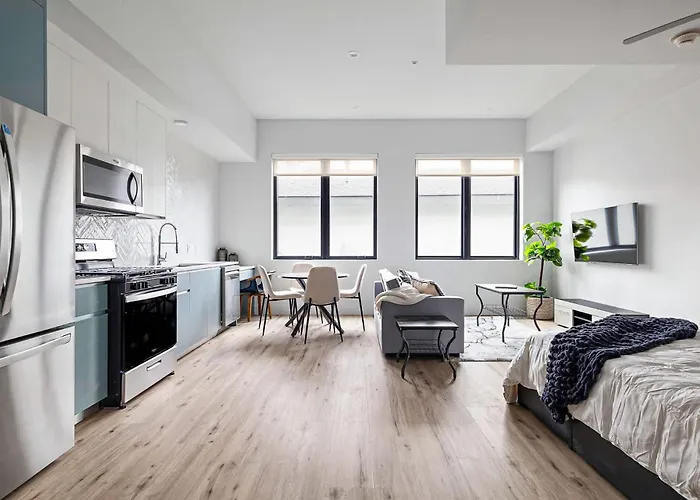 Upstay Newly Renovated Apartment